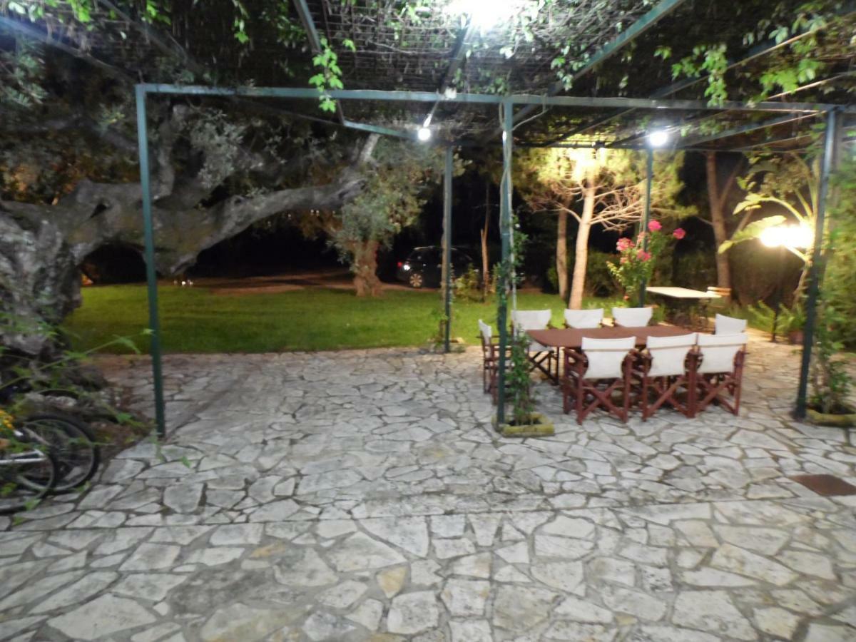 Theni Olive Grove Villa Kato Yerakarion Экстерьер фото